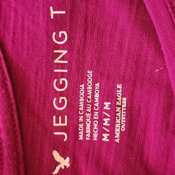 AMERICAN EAGLE OUTFITTERS medium purple jegging tee half sleeve - Picture 3 of 4